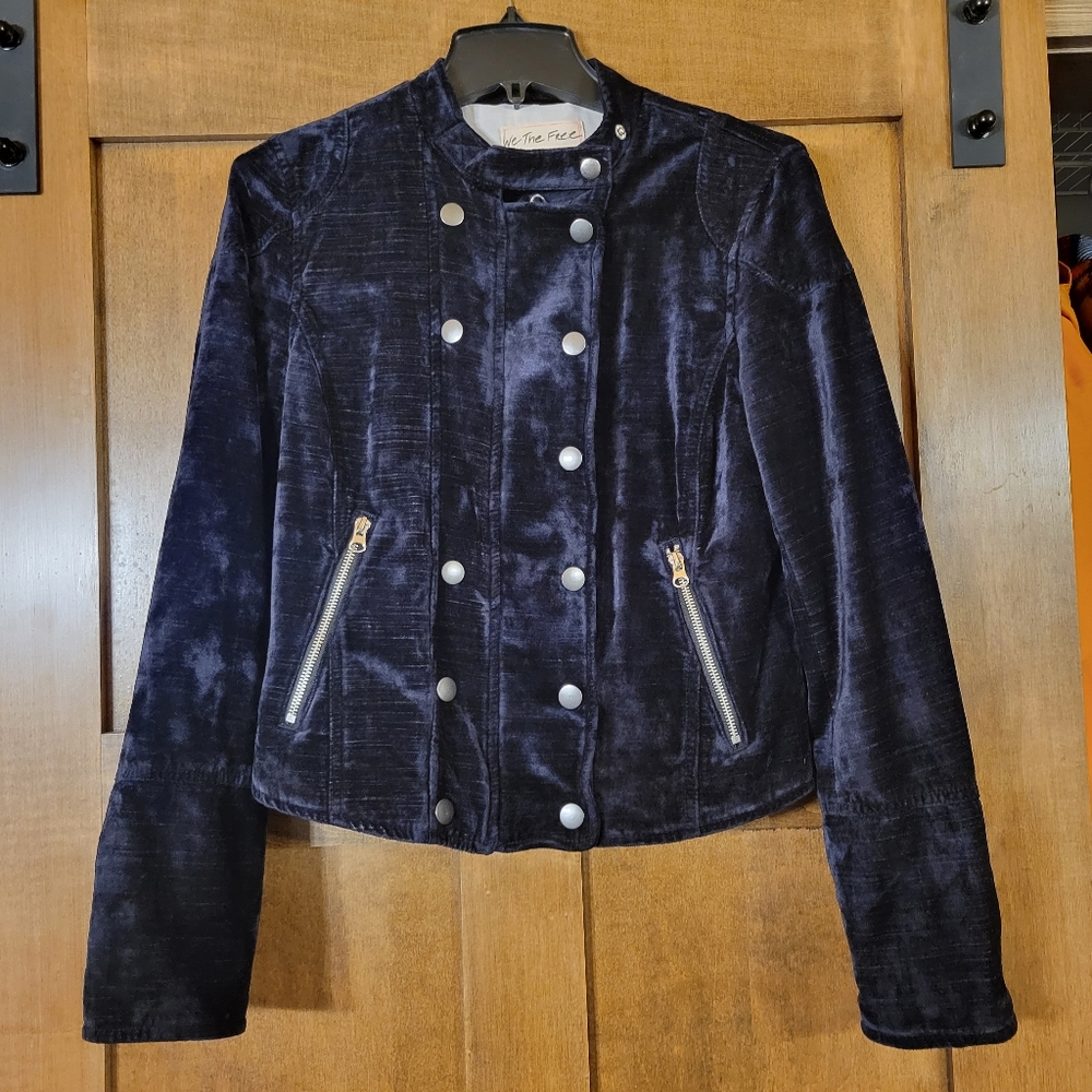 Free People Black Velvet Jacket Size Small